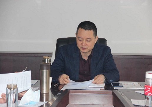 党委召开理论学习中心组(扩大)学习会(图2) 党委召开理论学习中心组(扩大)学习会(图2)